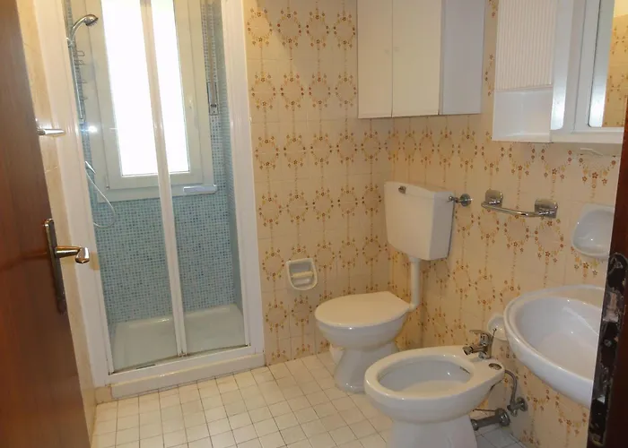 Terraced With Outdoor Fireplace * Бібіоне